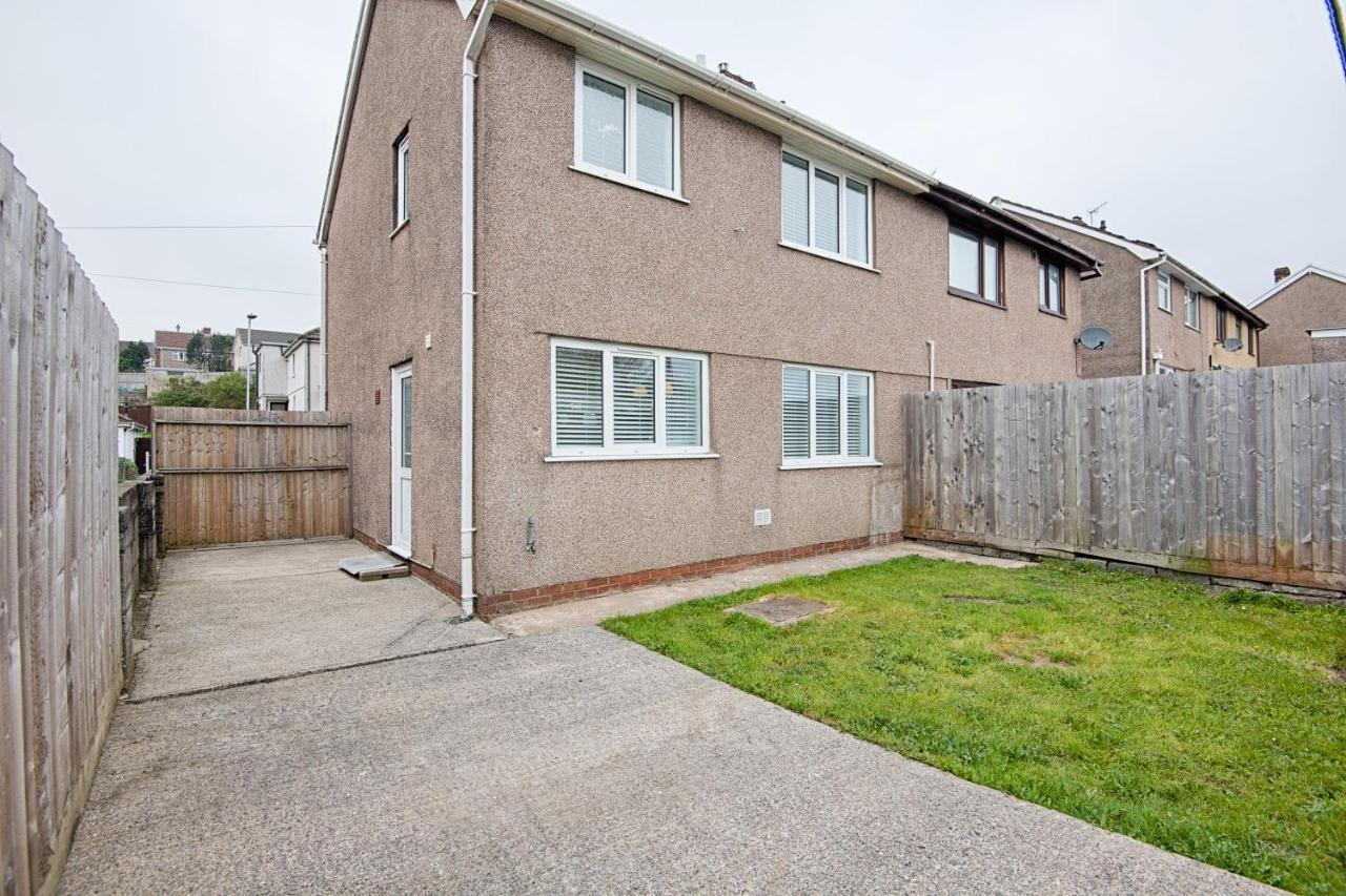 Off Road Parking, Garden, Smart Tv'S In All Rooms! Morriston 外观 照片